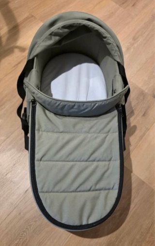 Capazo Yoyo 3 Stokke