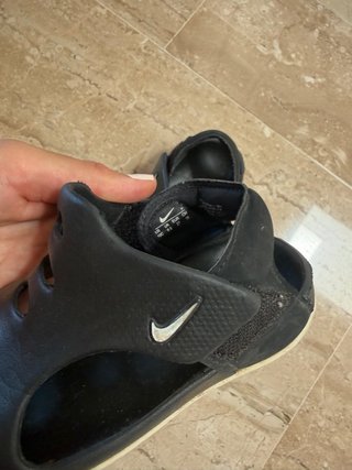Chanclas Nike Sunray Protect 3 Bebé talla 27