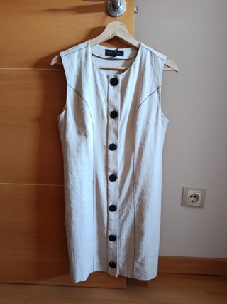 VESTIDO DE LINO