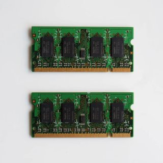 2x Hynix 1GB DDR2 PC2-5300S-555-12 RAM