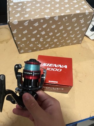 Carrete de pesca Shimano Sienna