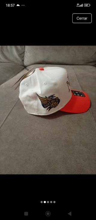 Gorra Nike Blanca y Naranja