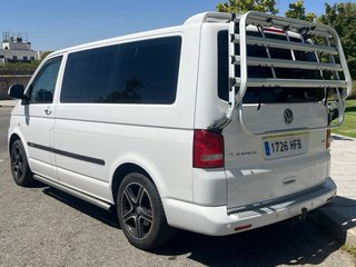 Volkswagen Caravelle 2011