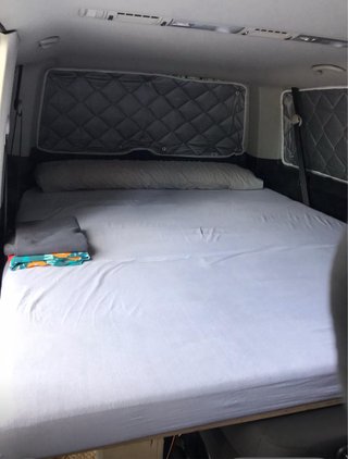Volkswagen Caravelle 2011
