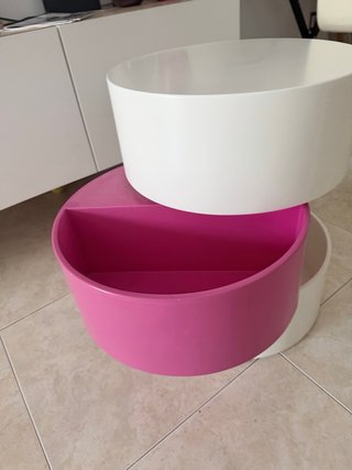 Tavolino rotondo rosa e bianco per bambini