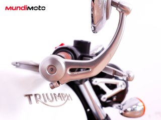 TRIUMPH THRUXTON 1200