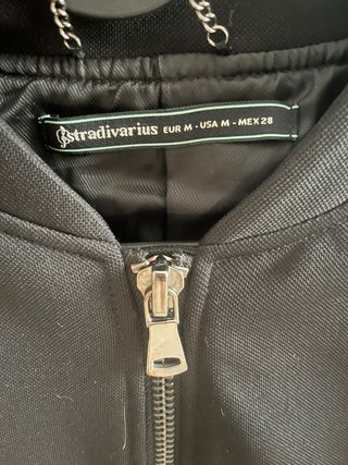 Chaqueta Bomber Stradivarius Negra y Gris Talla M