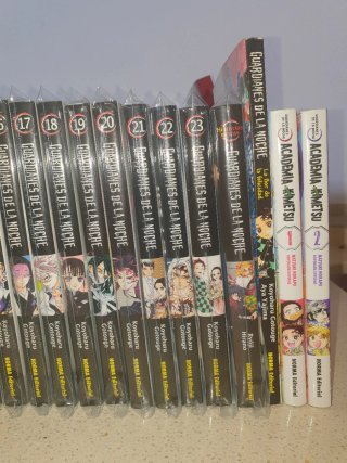 Guardianes de la Noche + Extras