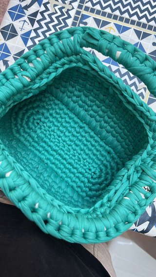 Clutch uncinetto verde e argento
