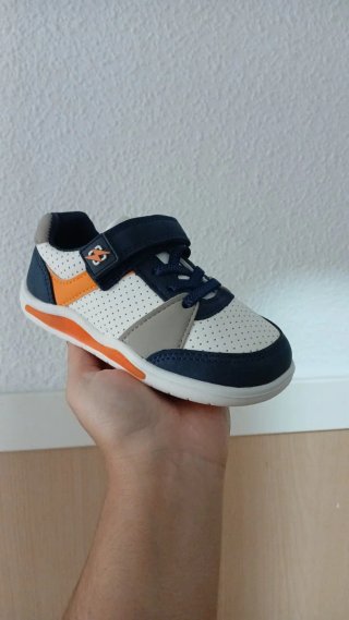 Zapatos respetuosos niño
