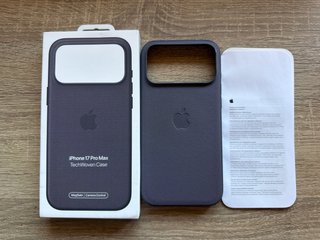 Funda Apple iPhone 17 Pro Max TechWoven