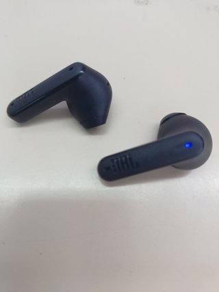 Auriculares inalámbricos JBL cancelación de ruido negros