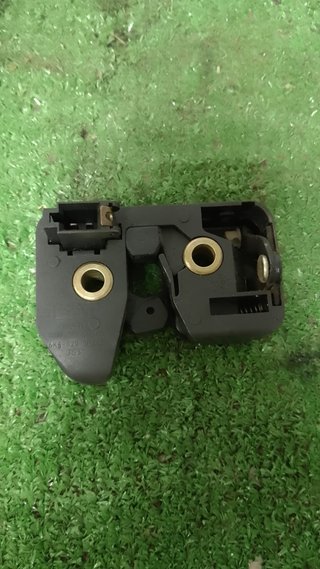 Cerradura Portón Seat Córdoba 93-02