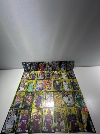 Colección cromos fútbol exclusivos. Precios al dm