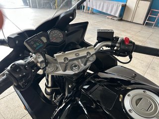 Yamaha Fazer Black