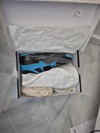 Nike Air Jordan 4 RM Azul Marino