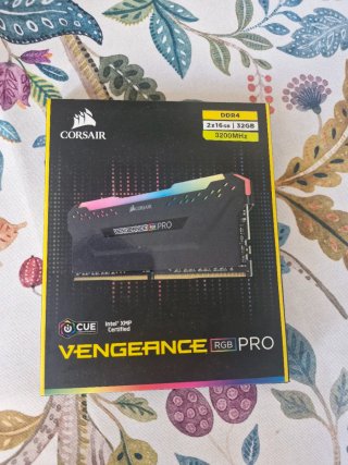 Placa Base MSI B550 + Ryzen 7 3800X + 32gb Ram