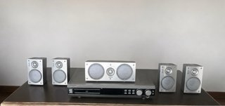 Homecinema Philips 5.1 Plata
