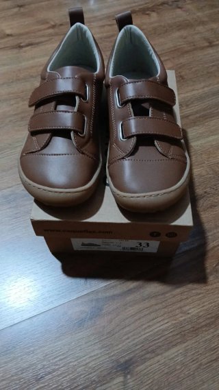 Zapatos niño marrones talla 33