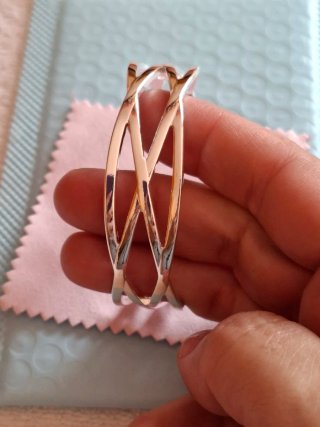 Pulsera de plata semiabierta