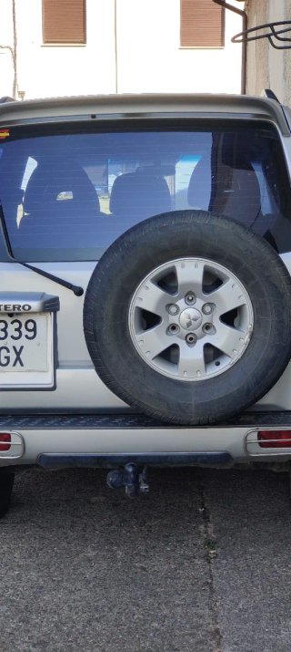 Mitsubishi Montero 2003