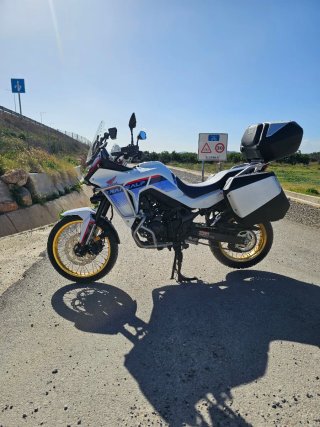 Honda Transalp axL 750 2024