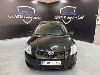 Toyota Auris 1.4 D4D 90CV