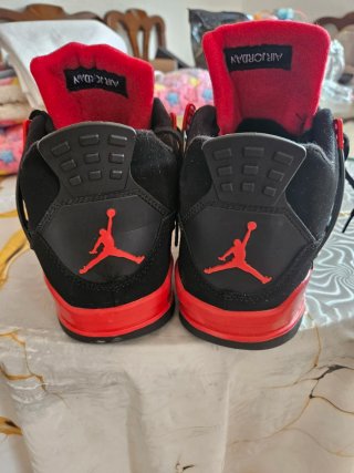 Jordan 4 Black Red Usadas 1 Vez