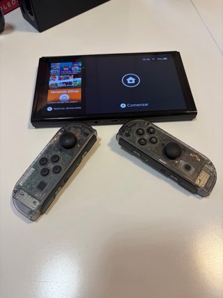 Pack Nintendo Switch OLED con funda y mando Pro