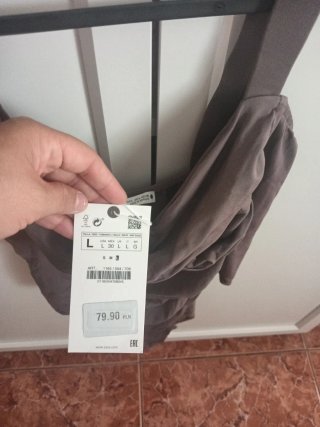 Top negro tirantes talla M-L preguntar precio