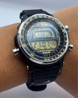 Reloj Casio Sky Walker Vintage 200M Quartz