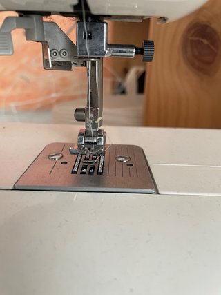 Máquina de coser Brother XL-5700