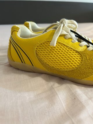 Zapatillas Zara Amarillas Talla 38 Con etiqueta