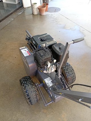 Zanjadora profesional con motor