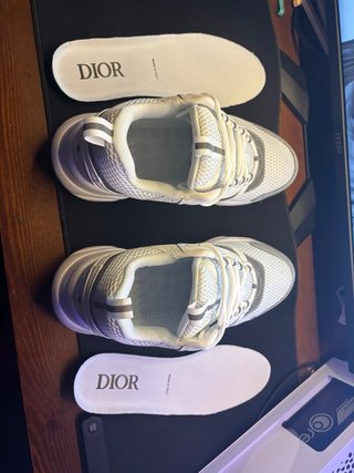 Zapatillas Dior B22 Blancas y Plateadas
