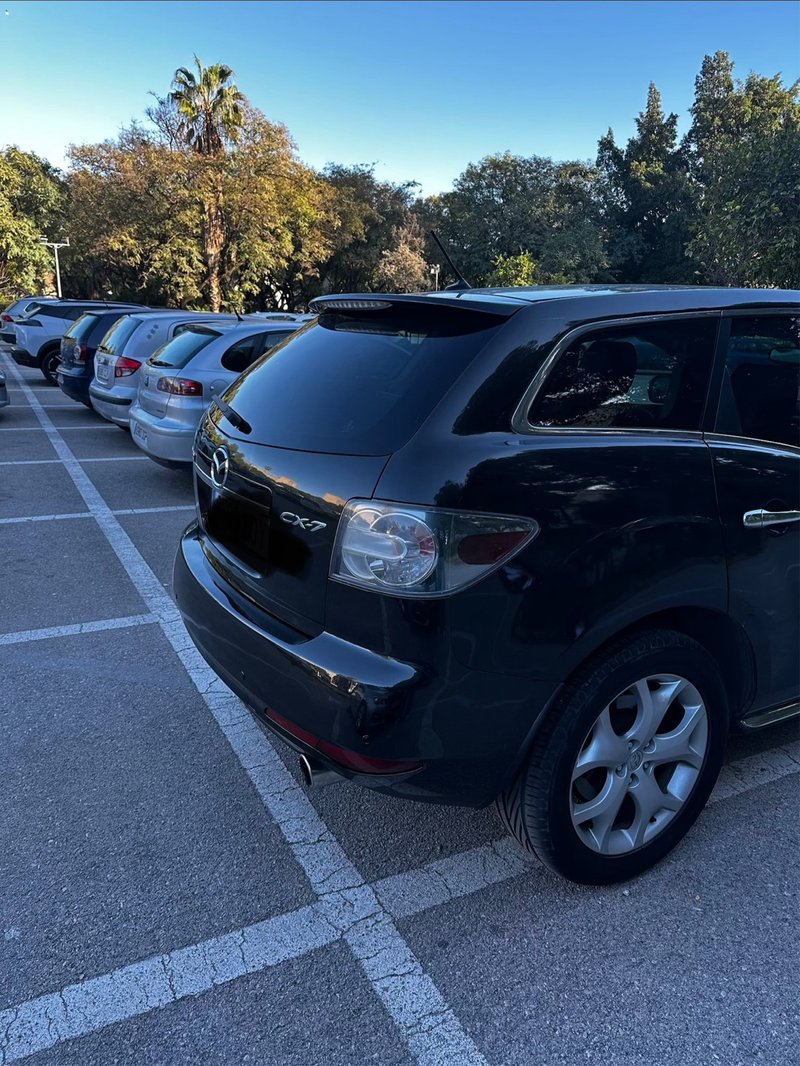 Mazda CX-7 2012 - foto 1