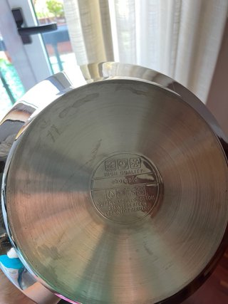 Olla grande con asas alta calidad nueva