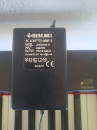 Piano Digital GEM 88 teclas + Soporte + Pedal