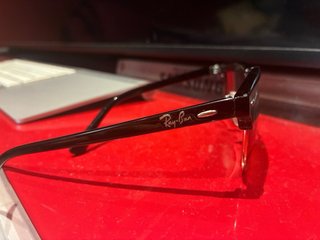Gafas Ray-Ban Clubmaster Negras y Doradas