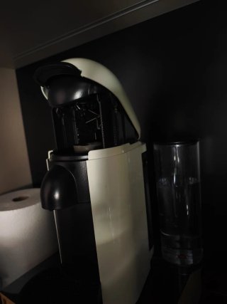 Cafetera Nespresso Vertuo Plus Blanca