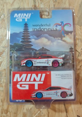 Mini GT 384 Nissan 35GT-RR Indonesia