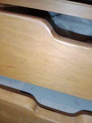 Cajonera de madera de haya