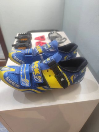 Zapatillas Ciclismo Luck + Calas y Pedales