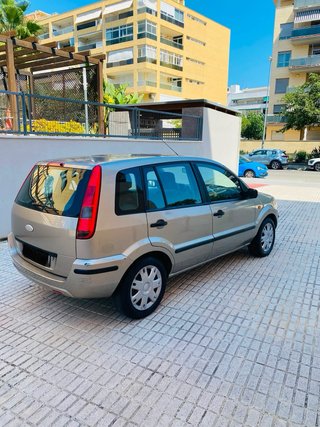 Ford Fusion 2005