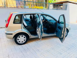 Ford Fusion 2005