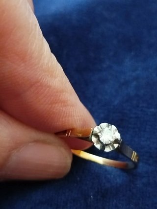 Anillo oro 18k diamante talla brillante