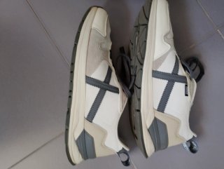 Zapatillas Munich Hombre Gris y Blanco