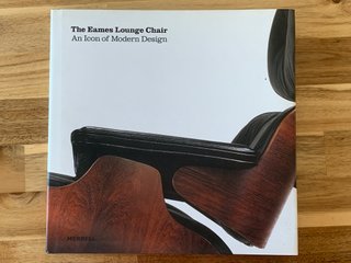 La Silla Eames Lounge: Un Icono del Diseño Moderno