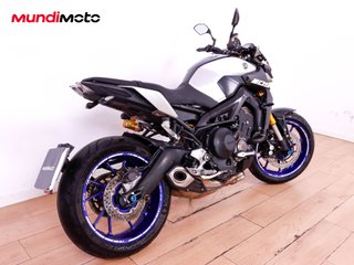 YAMAHA MT 09 SP