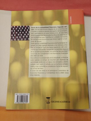 Teoría de la contabilidad financiera